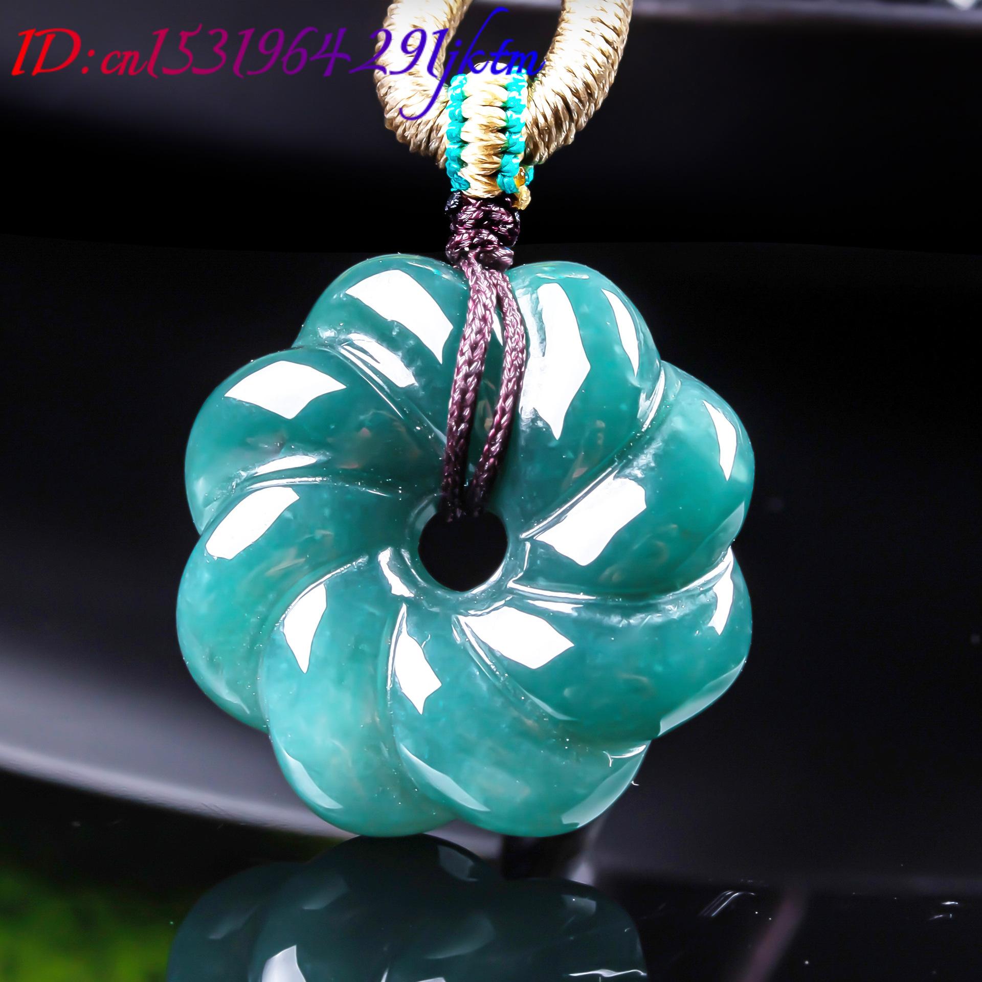 Collier avec pendentif en jade - Jewelry & Watches Ltd avis et prix